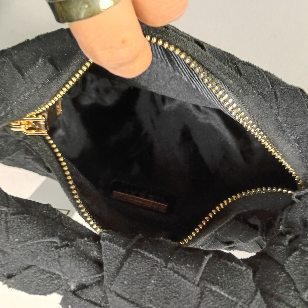 Urban Expressions Woven Hobo Bag Womens Small Black New Knotted Vegan Suede - Picture 5 of 5
